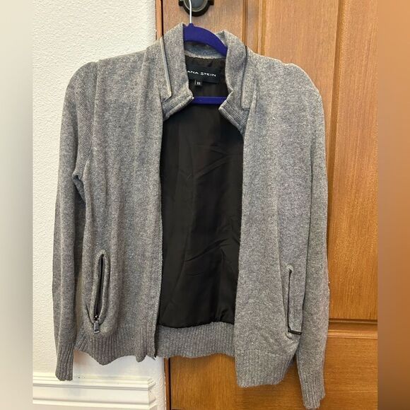 Dana Stein Zip Up Sweater - Picture 1 of 3